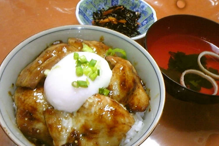 絶品 濃く旨 温泉卵と相性バッチリ豚丼 レシピ 作り方 By ｓｕｚｕ511 クックパッド 簡単おいしいみんなのレシピが354万品