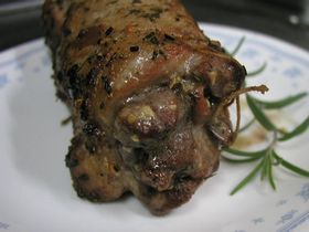 豚かたまり肉ハーブロール焼きの画像
