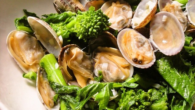 菜の花とあさりのバター蒸し レシピ 作り方 By ルクルーゼ クックパッド 簡単おいしいみんなのレシピが360万品