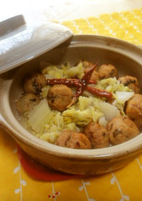 我が家の中華✿レンコン団子と白菜の煮込み