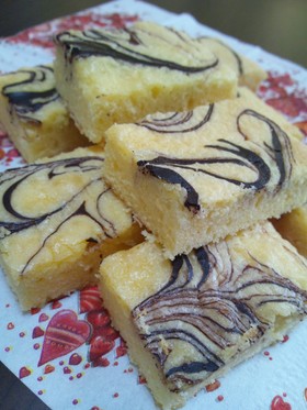 ホワイトチョコのマーブルブラウニー