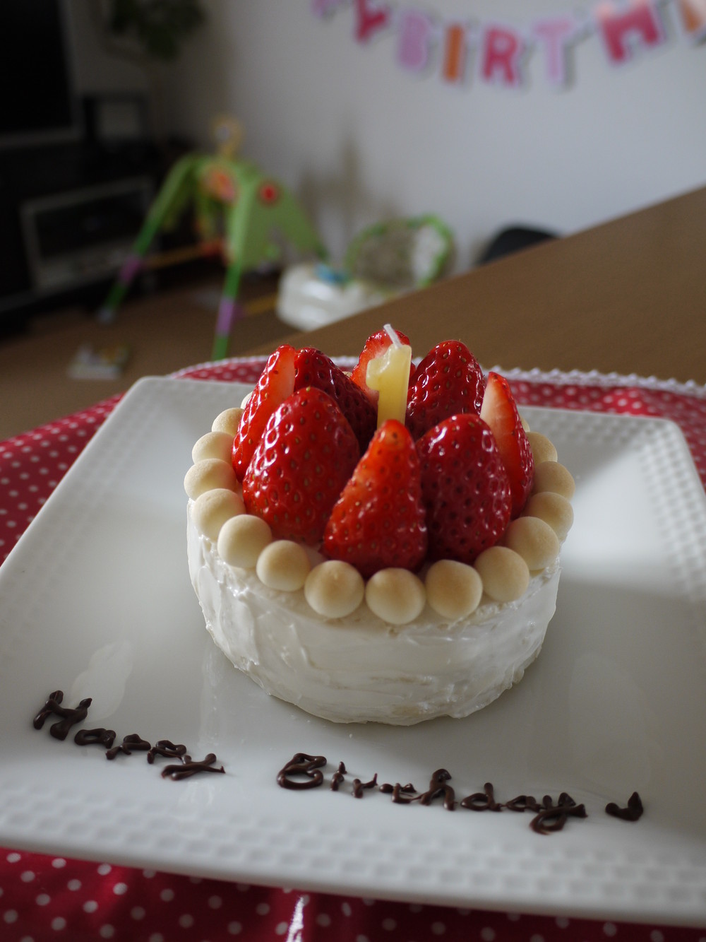 1歳の誕生日は手作りケーキで シャルロット風やお芋クリームの簡単レシピ 誕生日プレゼント Birthdays 誕生日ポータル One Birthdays