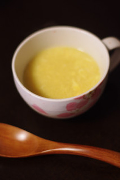 とろ～り☆コーンと卵のなめらかスープ☆の写真