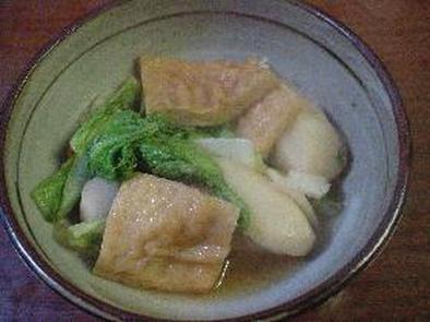 里芋と丸天と白菜の煮物の写真