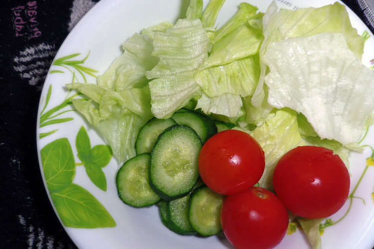 ミニサラダ 簡単付け合せ 24kcal レシピ 作り方 By Luna クックパッド 簡単おいしいみんなのレシピが376万品