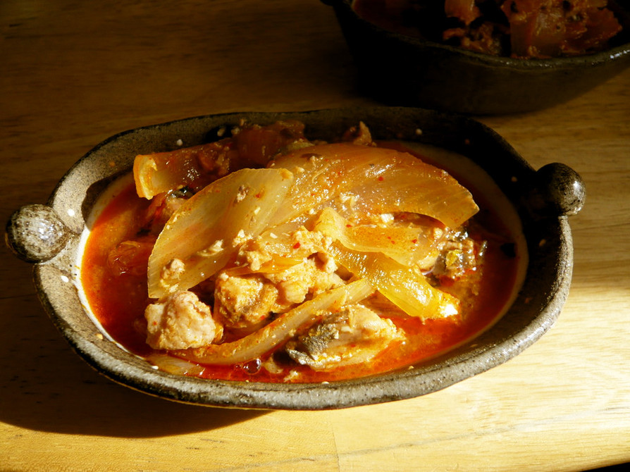 玉ねぎとサバ缶の韓国風キムチ煮の画像