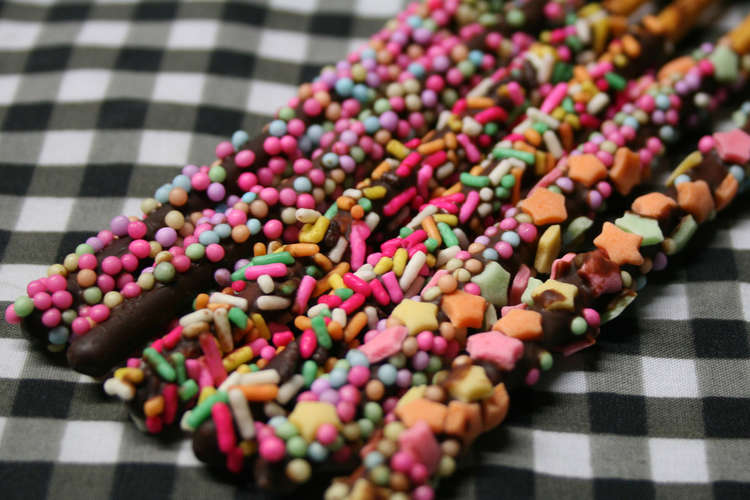 超簡単 フルフルカラフルポッキー レシピ 作り方 By さちぃ クックパッド 簡単おいしいみんなのレシピが365万品