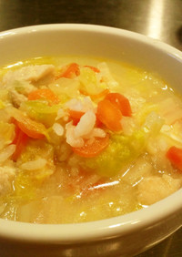 野菜たっぷり☆塩糀鶏の食べるスープ♪