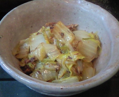 白菜(キャベツ)とさば缶(味噌)の炒め煮の写真