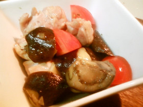 鶏なすトマトのオリーブオイル炒め
