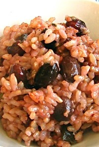 黒豆，もちきび入り玄米ごはん（圧力鍋）