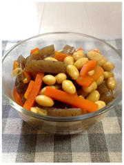 大豆人参こんにゃくの煮物 ダイエットにもの写真