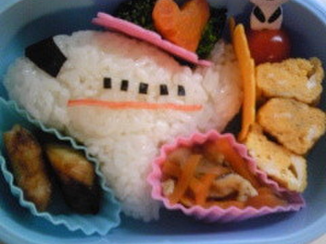 キャラ弁 おにぎり61 飛行機 レシピ 作り方 By Pirohiyo クックパッド 簡単おいしいみんなのレシピが356万品 キャラ弁 おにぎり61 飛行機 レシピ 作り方 By Pirohiyo クックパッド 簡単おいしいみんなのレシピが356万品