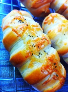 ♡パン生地が美味しいウインナーロール♡の画像