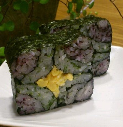 ひなまつりに☆四海巻きの飾り寿司♪の写真