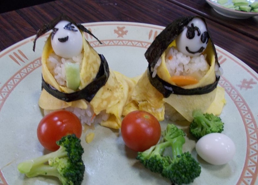 お雛様とお内裏様のかわいいお寿司☆彡の画像