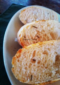 ローズマリーのハーブパン