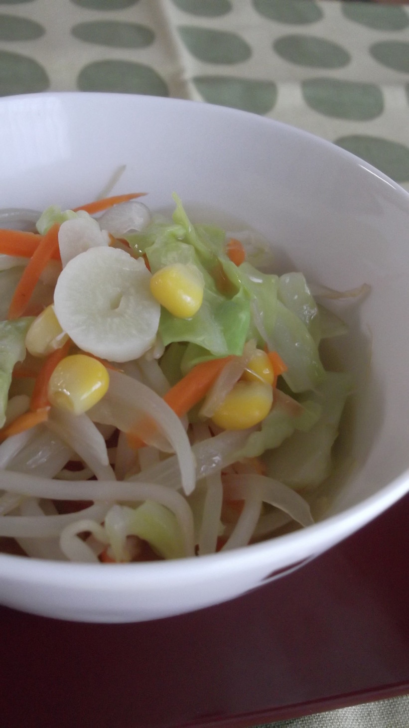にんにく香る　食べる野菜スープの画像