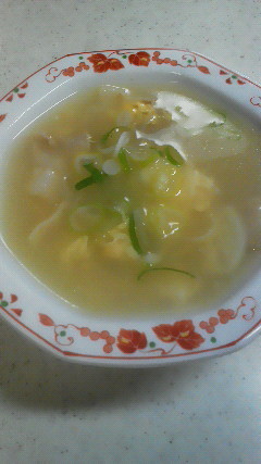 にんにくと豆腐のスタミナスープの画像