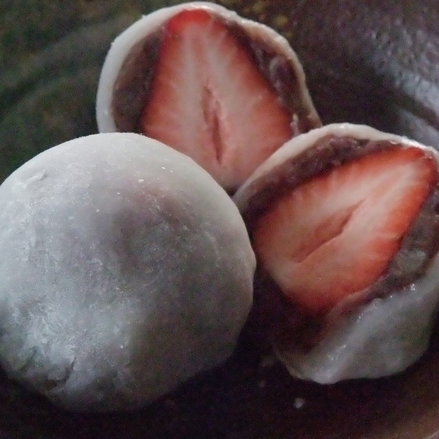 いちご大福 白玉粉をレンジでチン レシピ 作り方 By まっちぃなー クックパッド