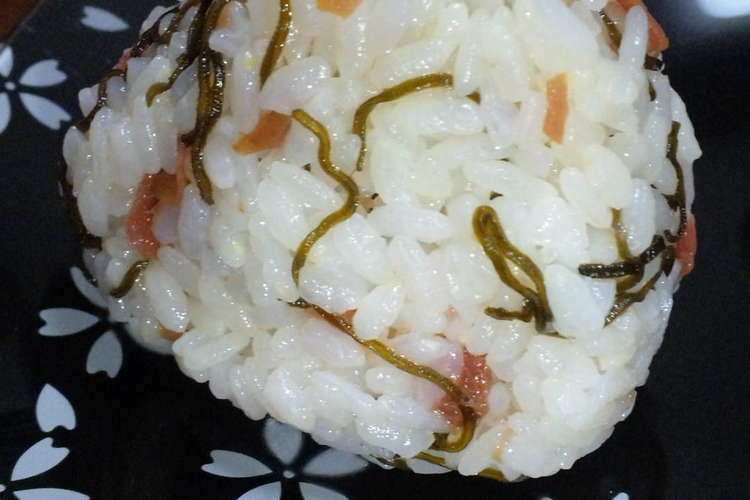 梅塩昆布おにぎり レシピ 作り方 By チビママ クックパッド 簡単おいしいみんなのレシピが368万品