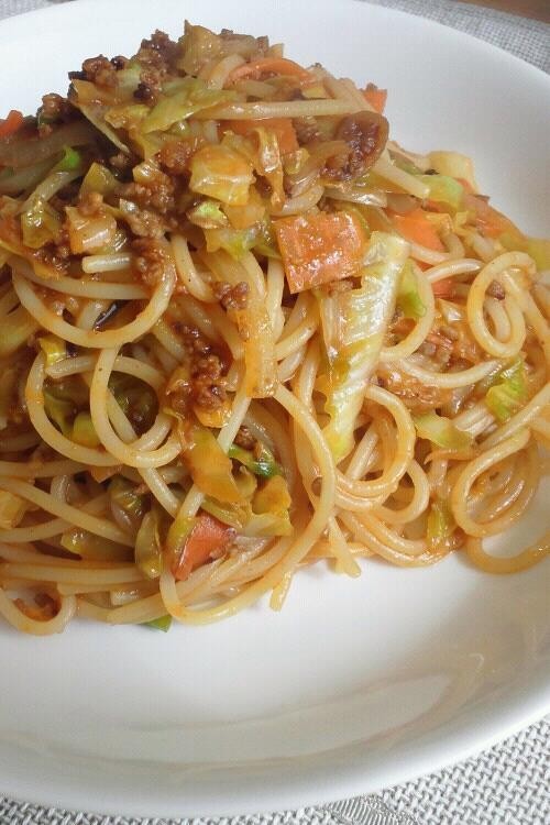カレー味のミートスパゲティの画像