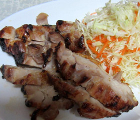 塩麹で鶏もも肉のグリル焼き
