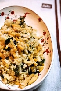筍とわかめの玄米混ぜご飯