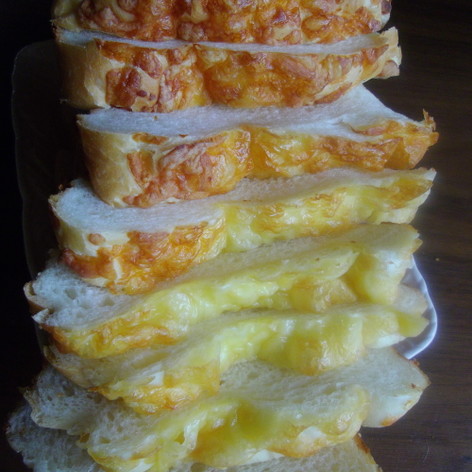 HBで☆パリパリ☆チーズ食パン