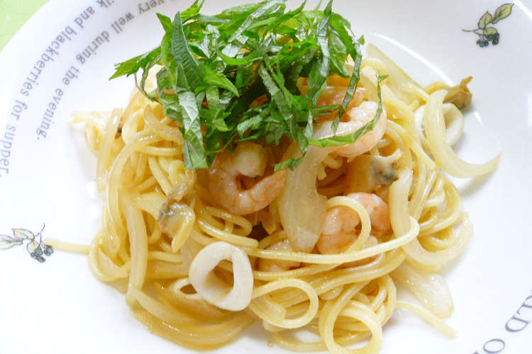 麺つゆバター 柚子風味のシーフードパスタ レシピ 作り方 By Pyonpoco クックパッド 簡単おいしいみんなのレシピが349万品