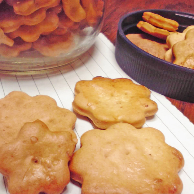 犬用ミルクビスケットクッキー 犬のおやつ レシピ 作り方 By 四季たん クックパッド 簡単おいしいみんなのレシピが352万品