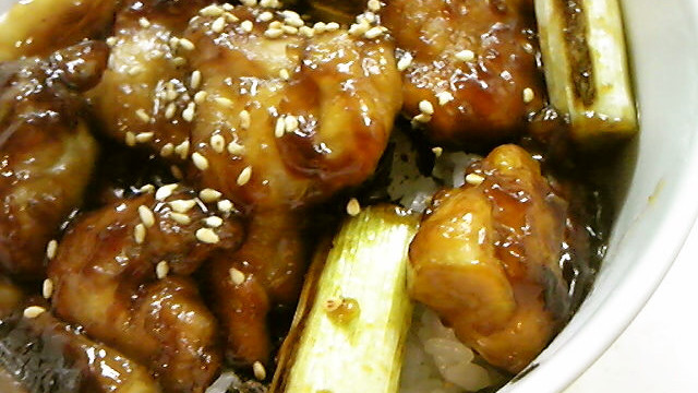 甘辛ダレが食欲そそる 鶏の照り焼き丼 レシピ 作り方 By Yoko Aloha クックパッド