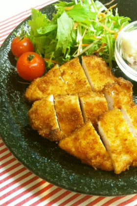 ★衣も簡単♪むね肉DE柔らかチキンカツ