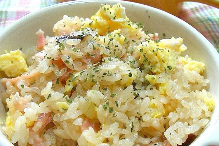 ふんわり卵入り 炊飯器で炊き込みピラフ レシピ 作り方 By ママdeko クックパッド