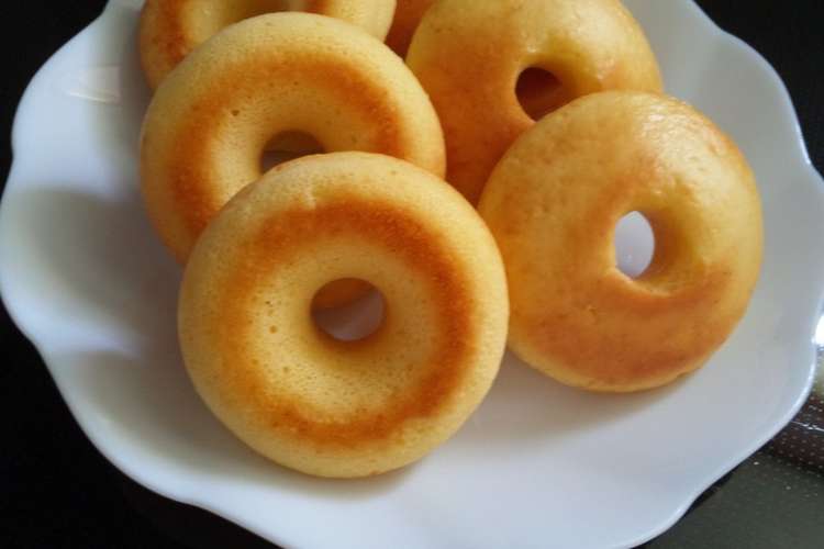 もちもち焼きドーナツ レシピ 作り方 By 千代ｃｏｃｏ クックパッド 簡単おいしいみんなのレシピが352万品