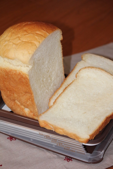 ❤HB❤あまふわもっちり豆乳食パンの写真