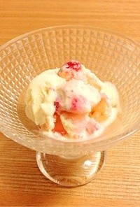 簡単♪苺とミルクのアイスクリーム