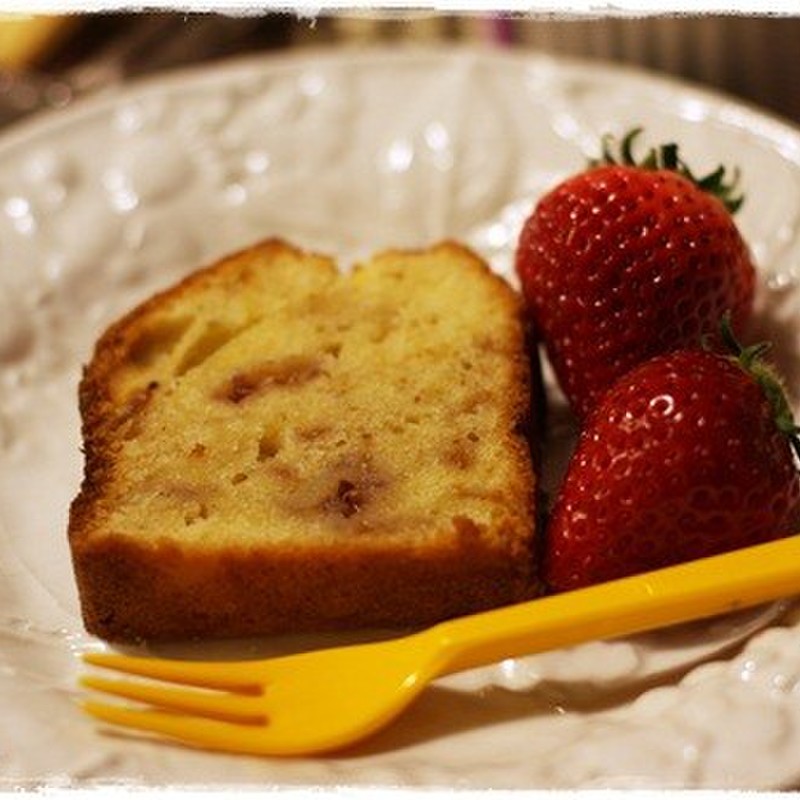 【みんなが作ってる】 いちごジャムパウンドケーキのレシピ 【クックパッド】 簡単おいしいみんなのレシピが346万品