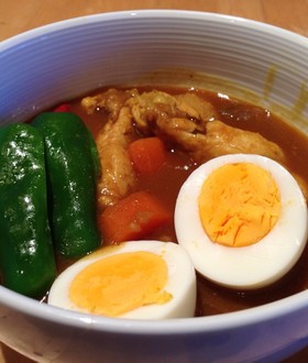 手羽元を煮込んだ簡単スープカレー
