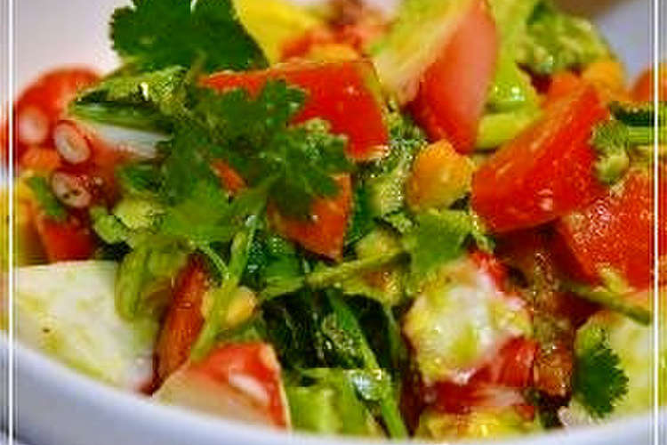タコ アボ トマのパクチーのサラダ レシピ 作り方 By Ruruchirin クックパッド