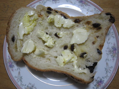 早焼き１．５斤のレーズン食パン＋食べ方の写真