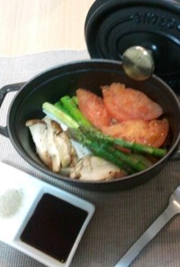 焼き野菜(ダッチオーブンで簡単蒸し焼)