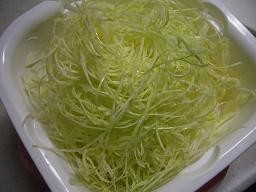 千切りキャベツを美味しく食べるには・・・