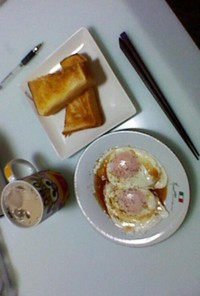 食パン＆目玉焼きセット