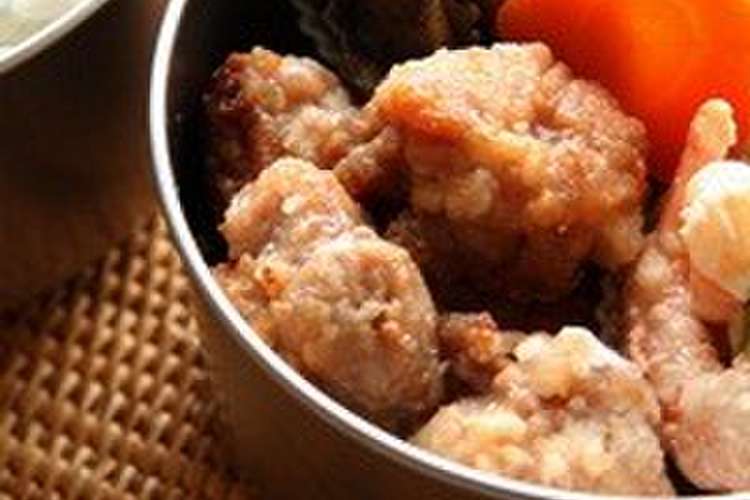 節約 ボリュームup 豚こま団子の唐揚げ レシピ 作り方 By ユキ クックパッド 簡単おいしいみんなのレシピが352万品