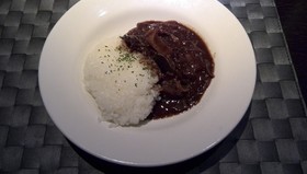 赤ワイン大量消費ハヤシライス