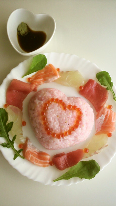 ♡  ピンクのハートの海鮮寿司 ♡ の写真