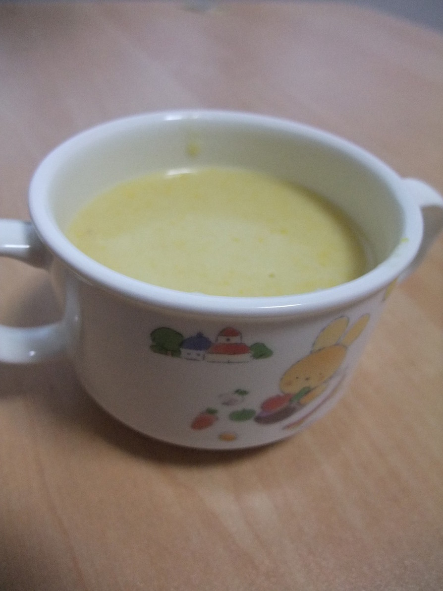 シンプルに美味しいコーンスープの画像