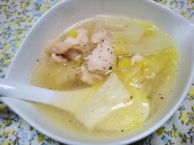 アツアツ❤とろとろ大根と鶏肉の中華スープ