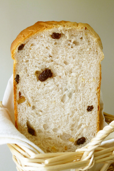 塩麹くるみ＆レーズン食パン～早焼きコースの写真